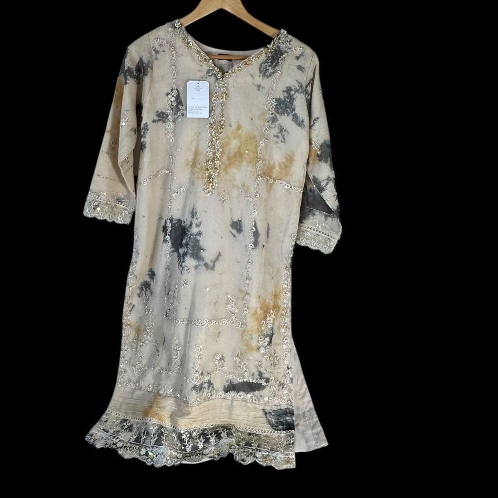 Agha Noor NWT Silk‎ Chiffon Cream/Tan/Grey Beaded Lace Trim Dress Sz S